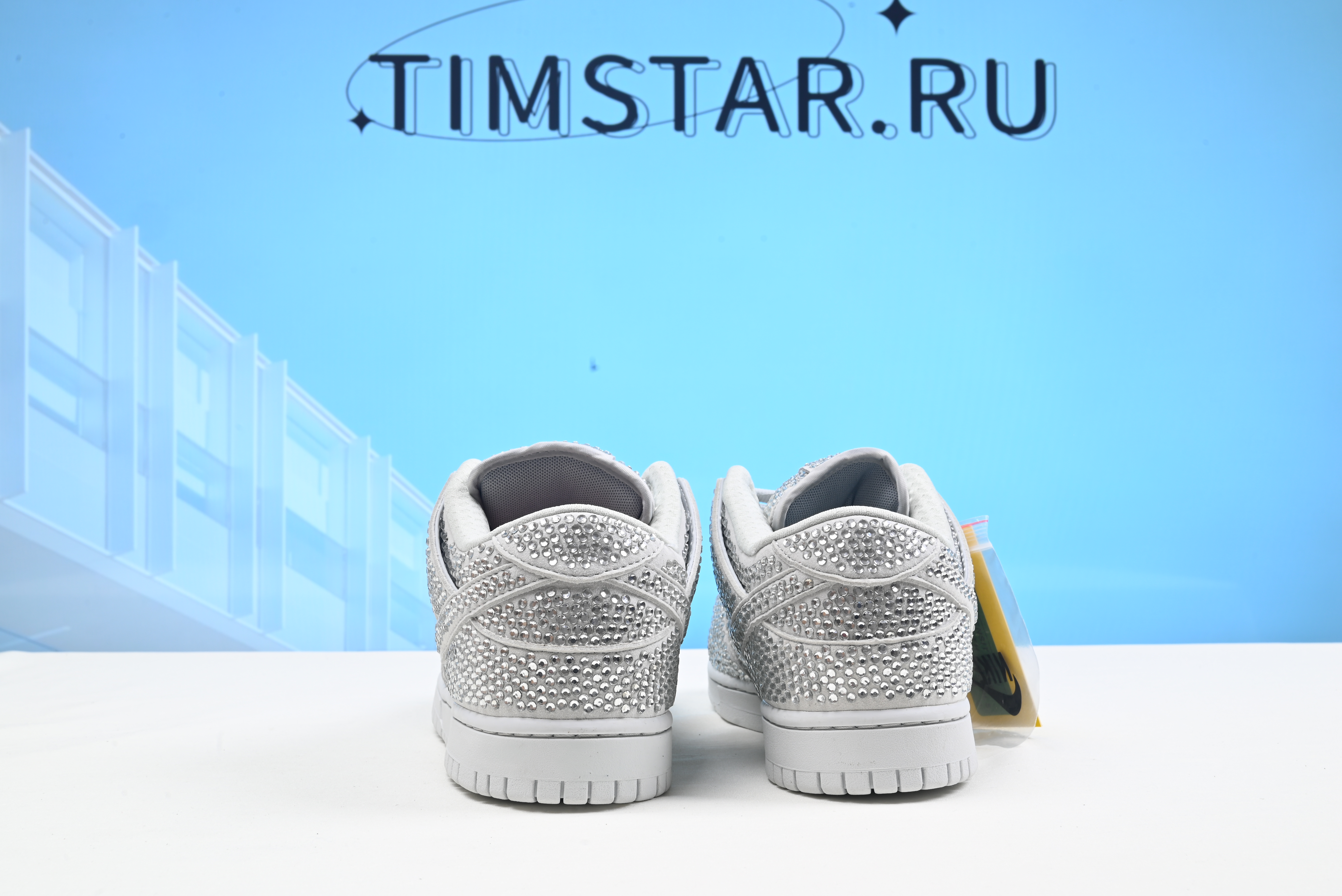 Nike Dunk Low Cactus Plant Flea Market Pure Platinum CZ2670-001