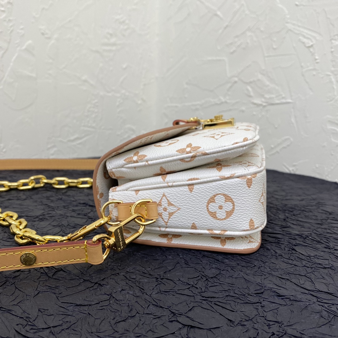 LsVttn Crossbody bag 21.5cm