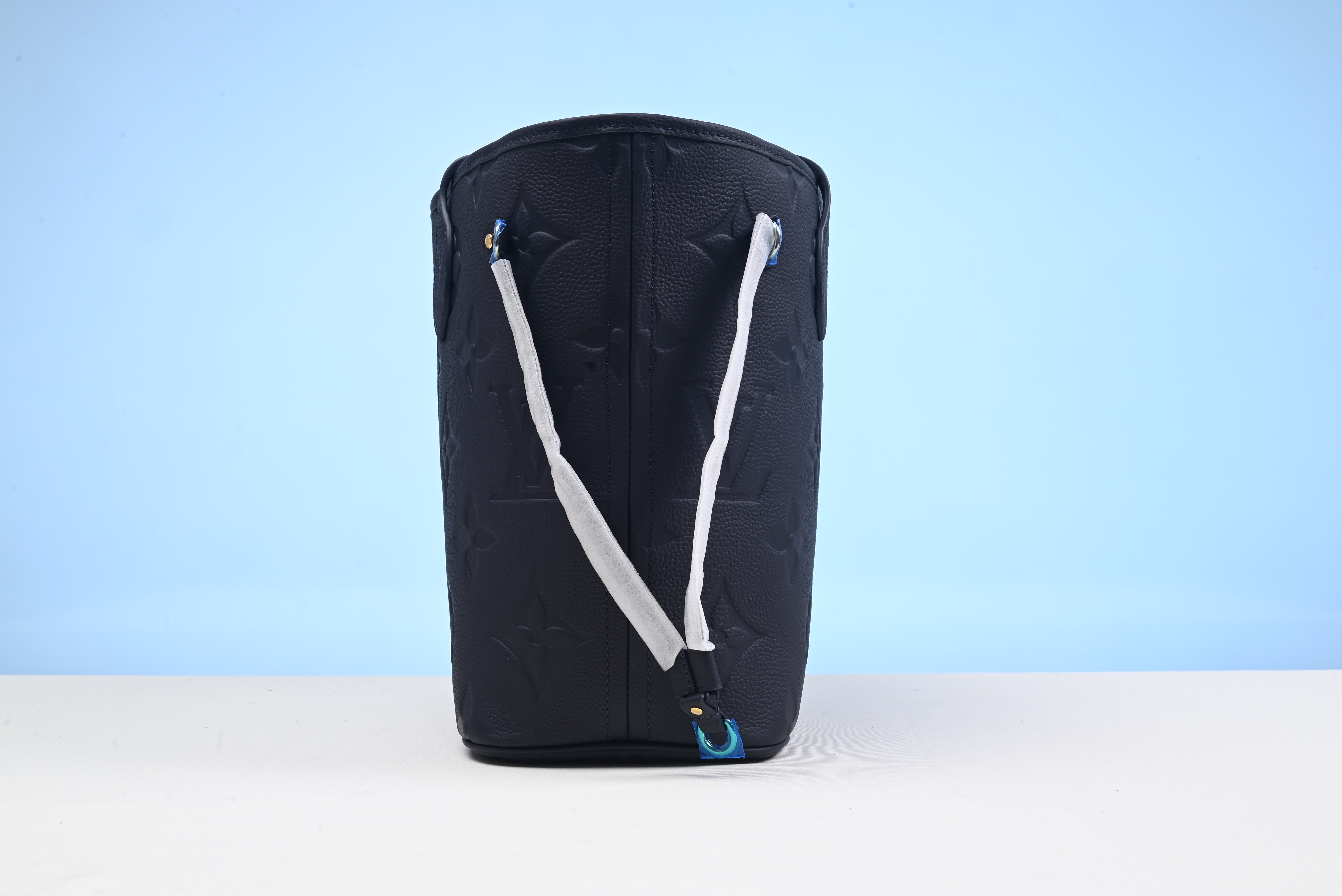 LsVttn Neverfull 32cm