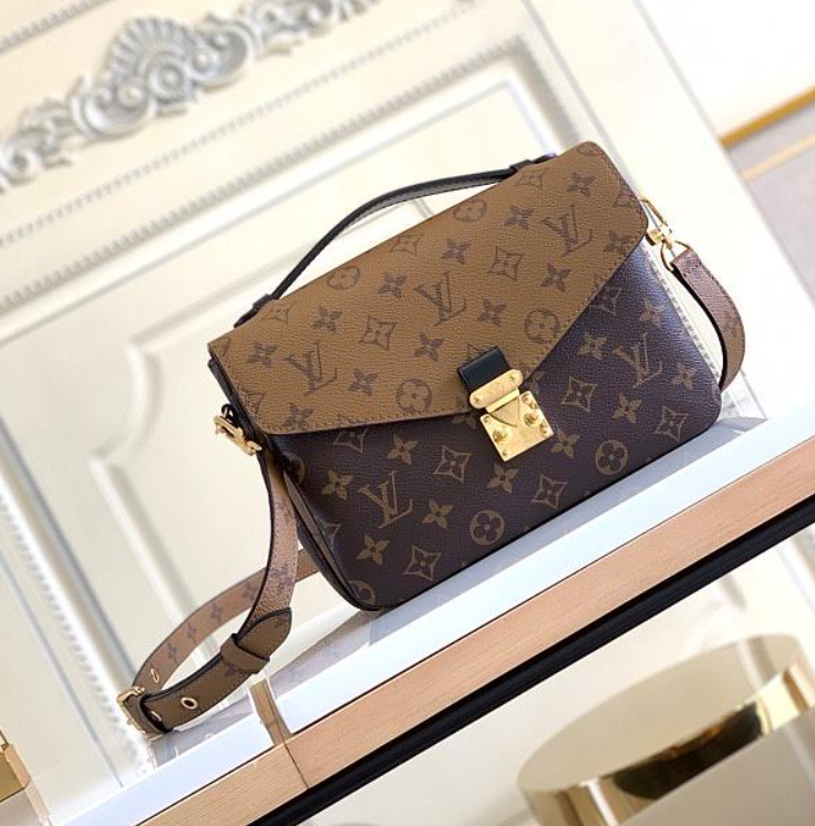 LsVttn Pochette Metis Monogram Reverse- M44876 25cm