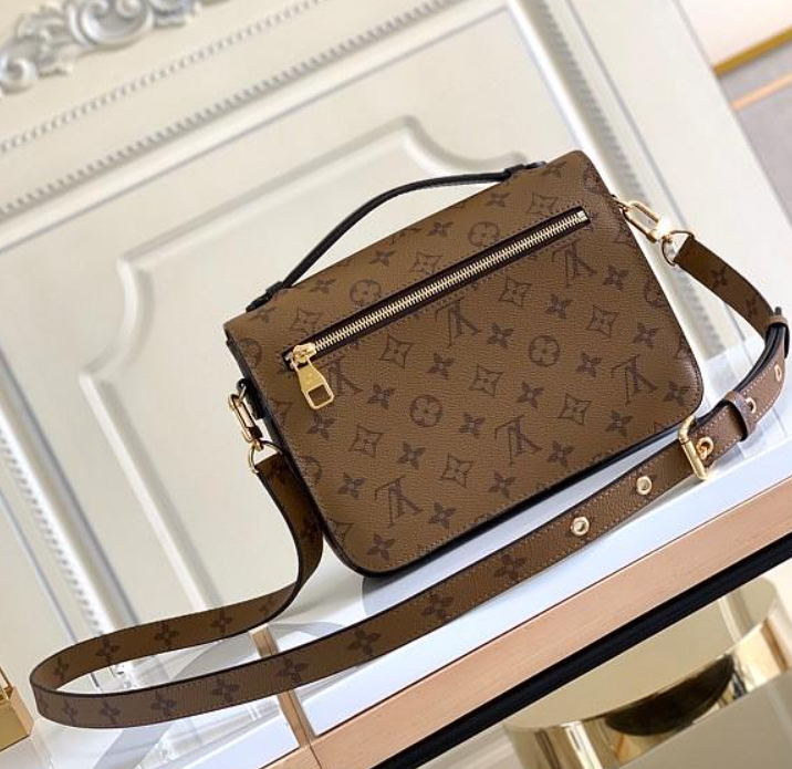 LsVttn Pochette Metis Monogram Reverse- M44876 25cm