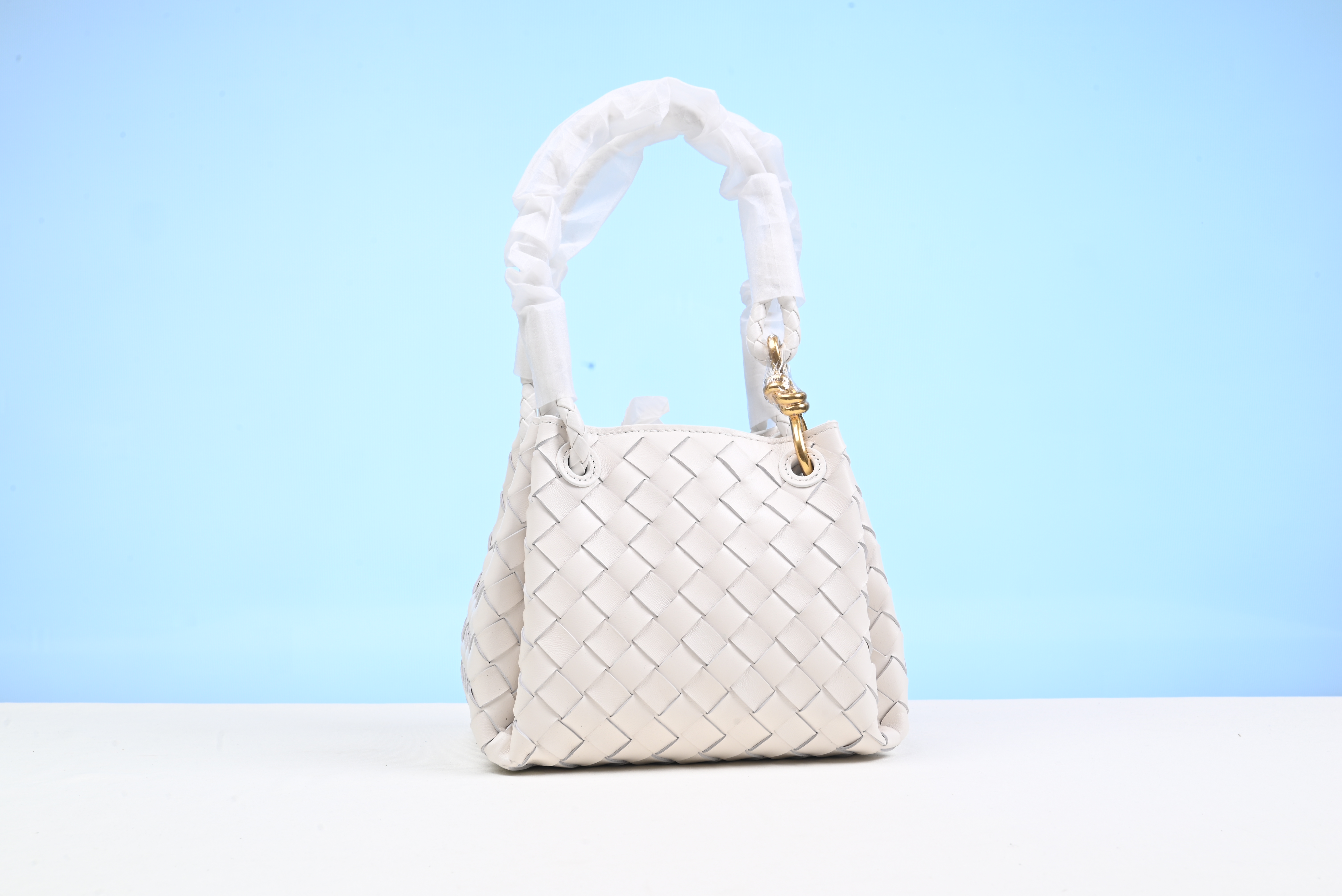 Bottg Venta Bucket bag