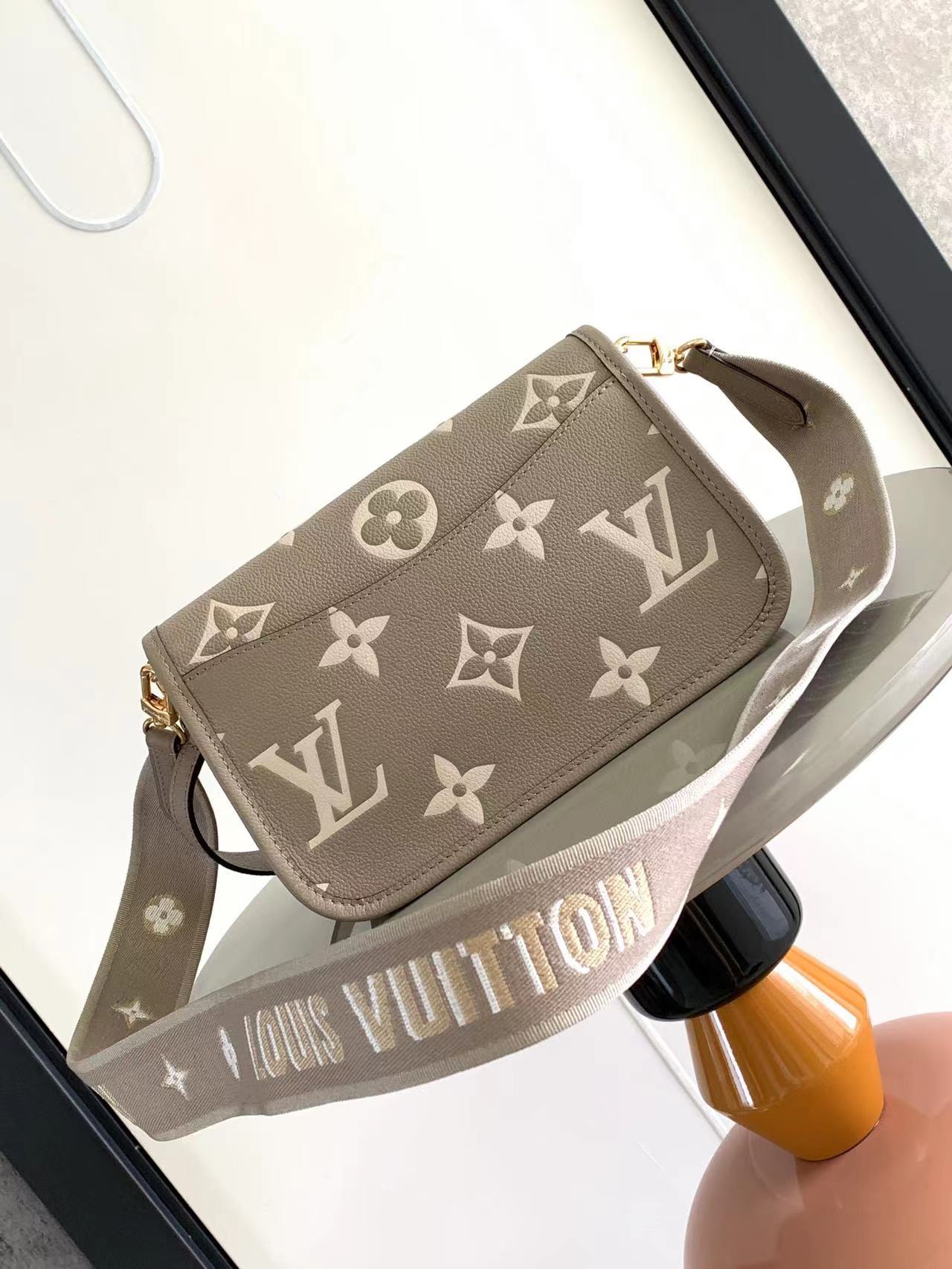 LsVttn Bag 62123194 23cm