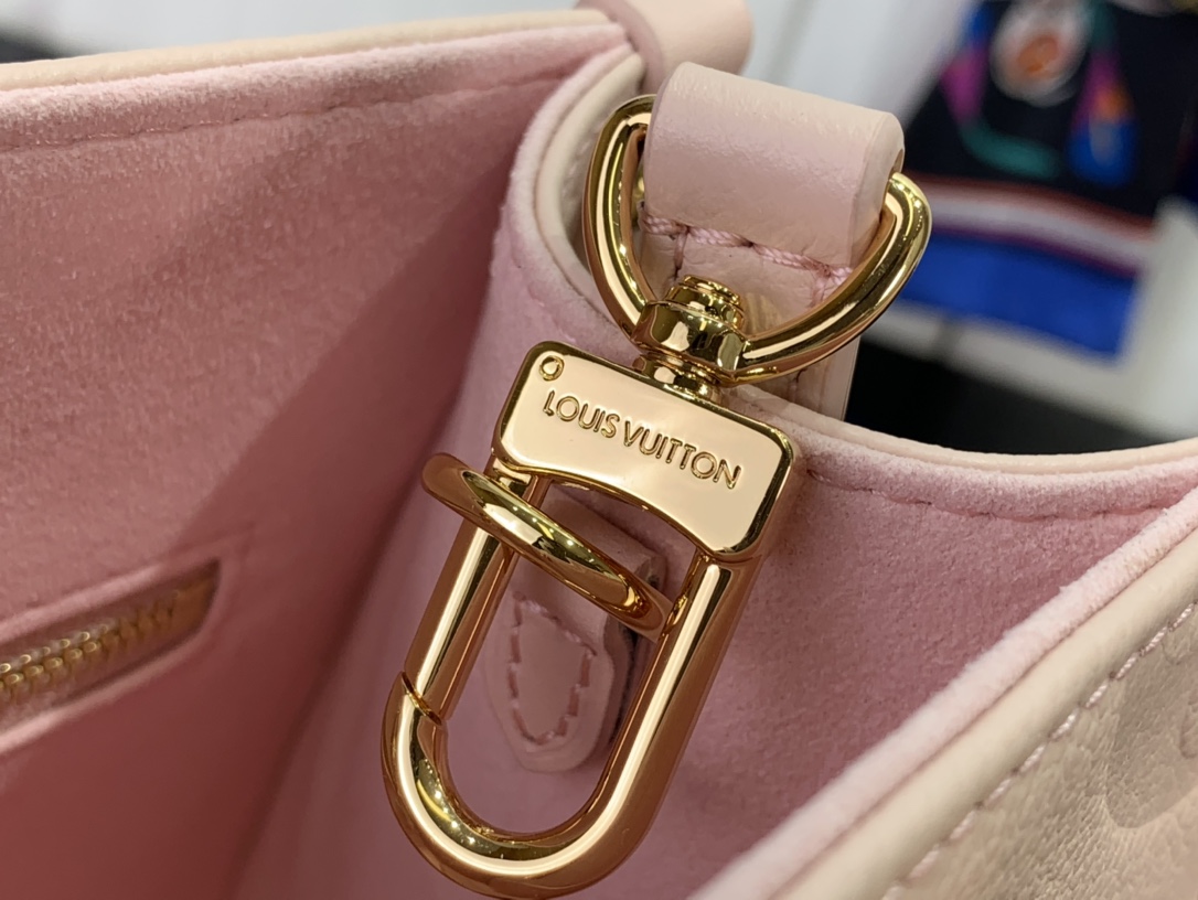 LsVttn Bag83123218 25cm