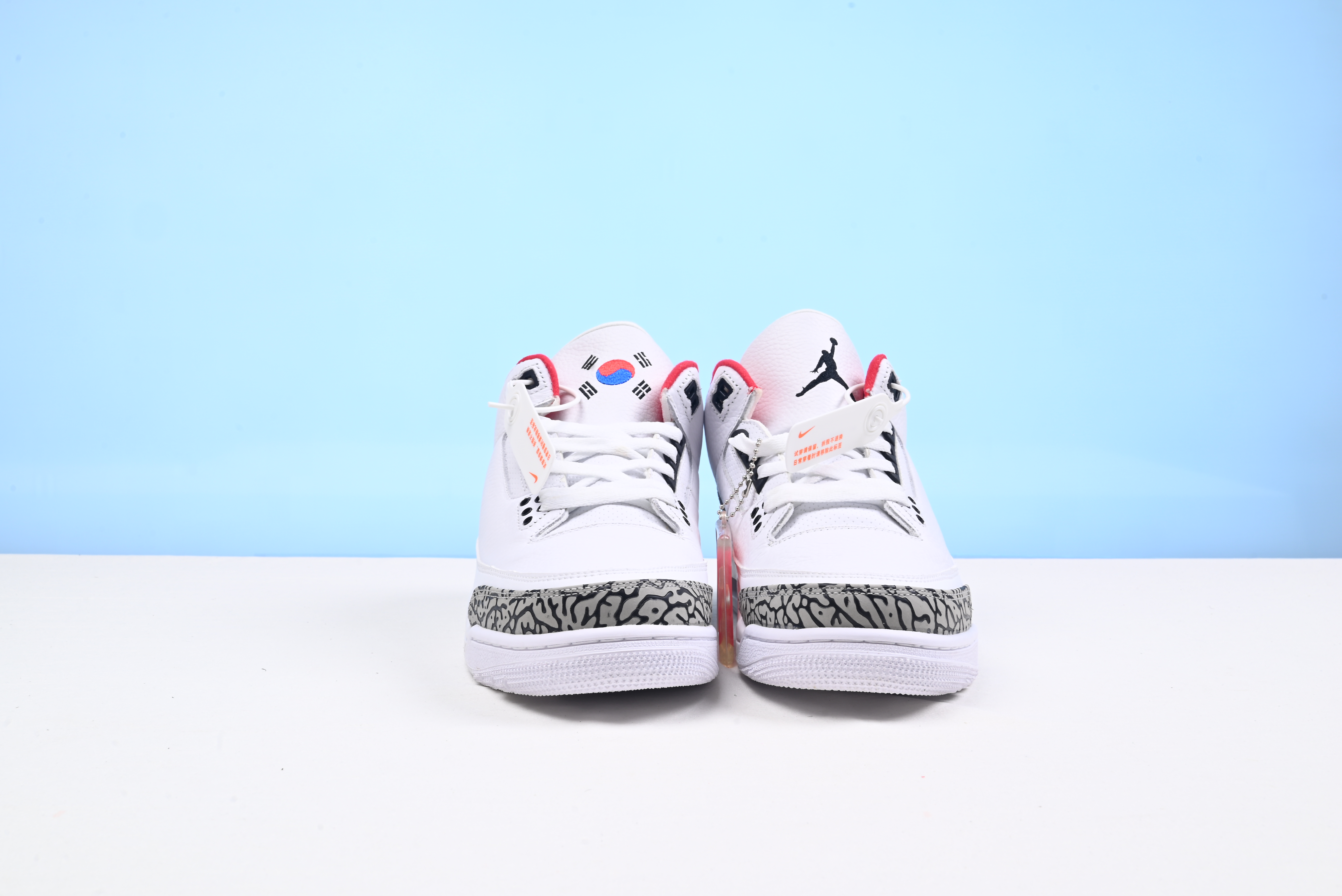 Air Jordan 3 Retro Seoul AV8370-100
