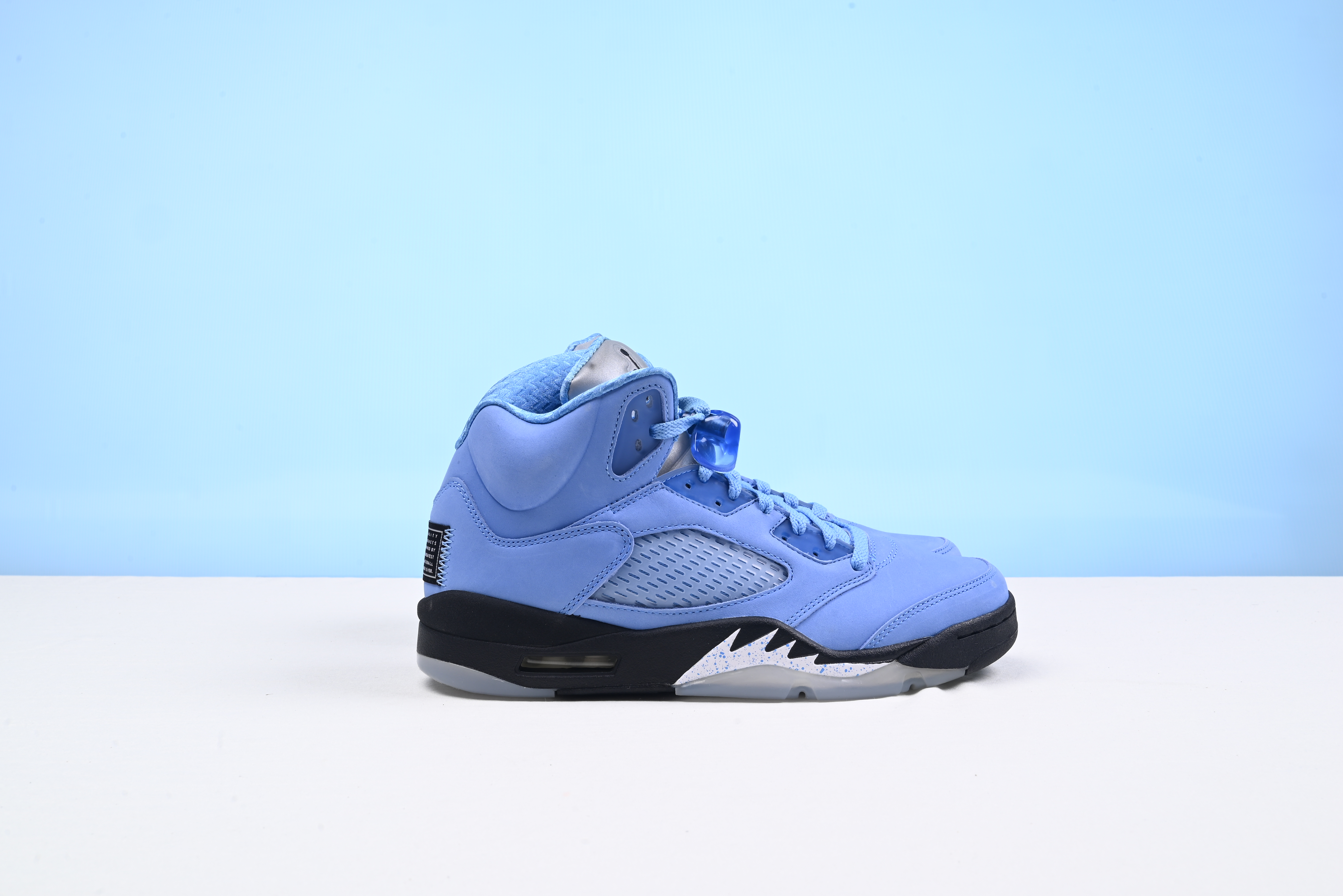 Nike Air Jordan 5 UNC DV1310-401