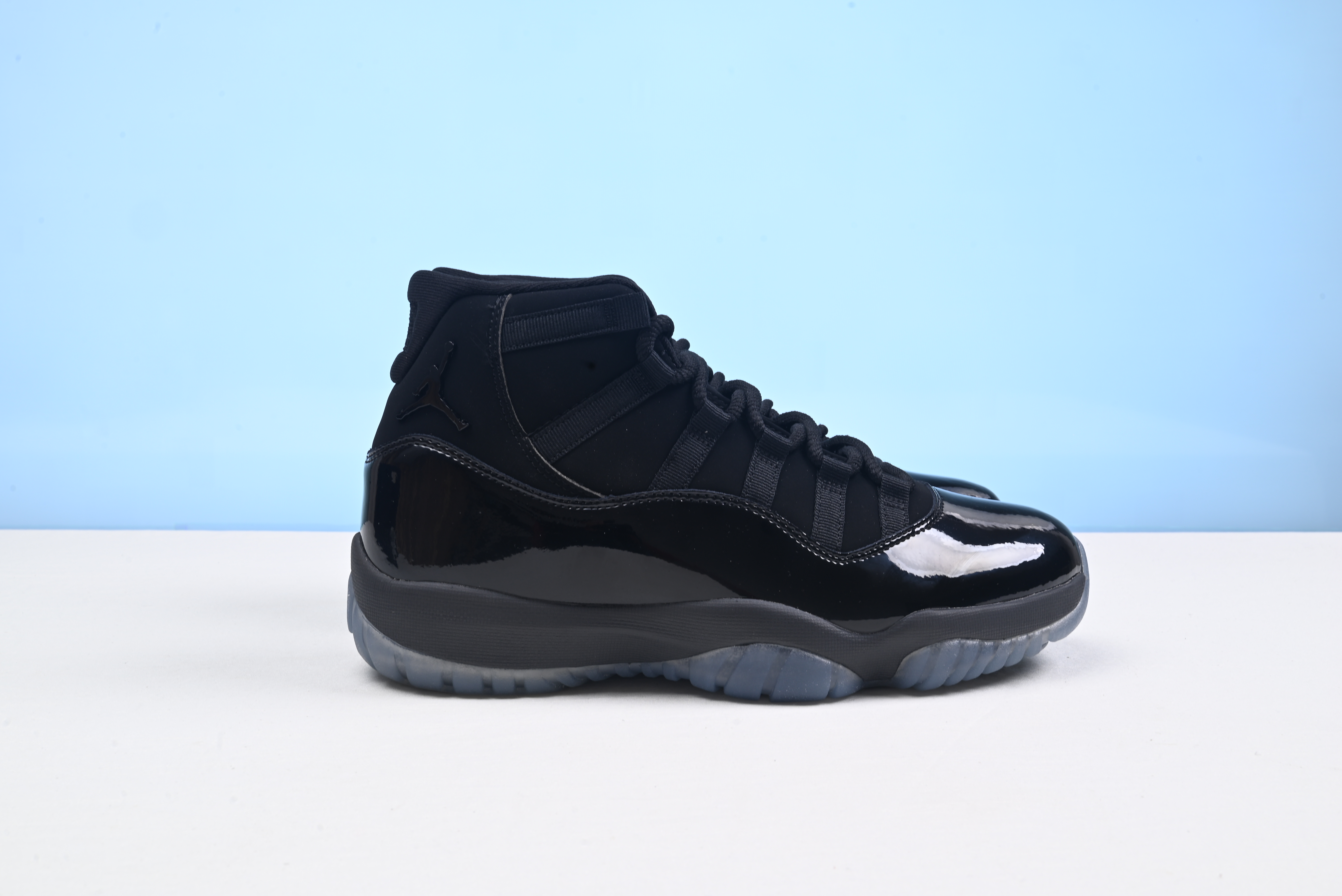 Air Jordan 11 Retro Cap and Gown 378037-005