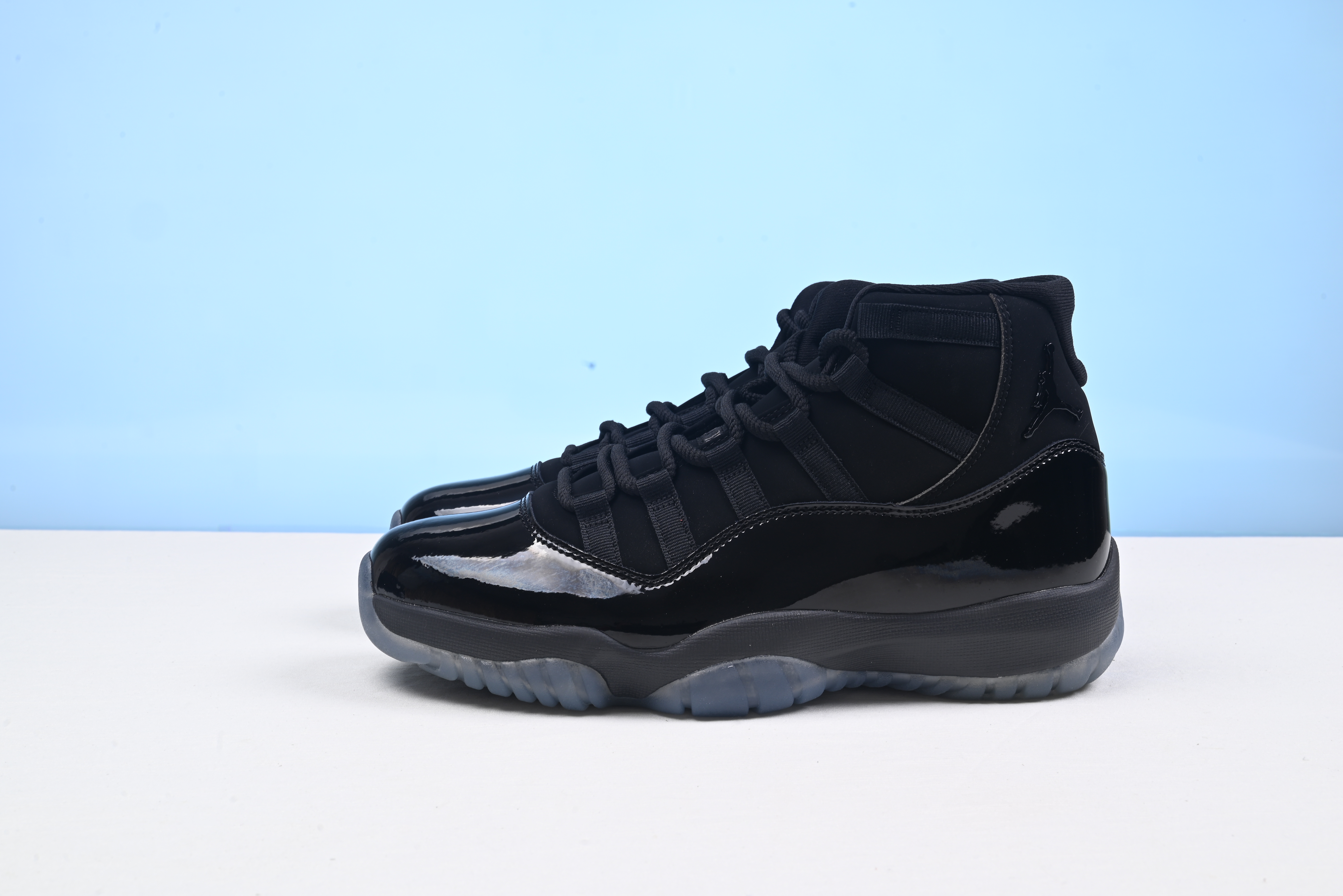 Air Jordan 11 Retro Cap and Gown 378037-005