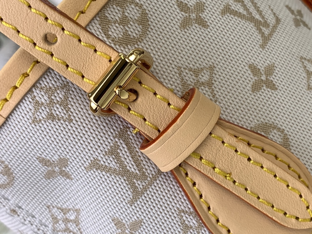 LsVttn Bag 56123168 17cm