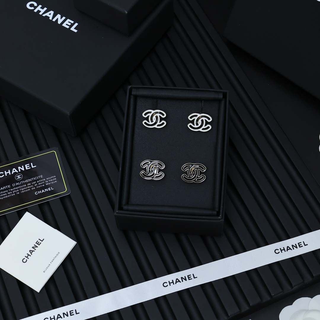 Chanel CC P1260