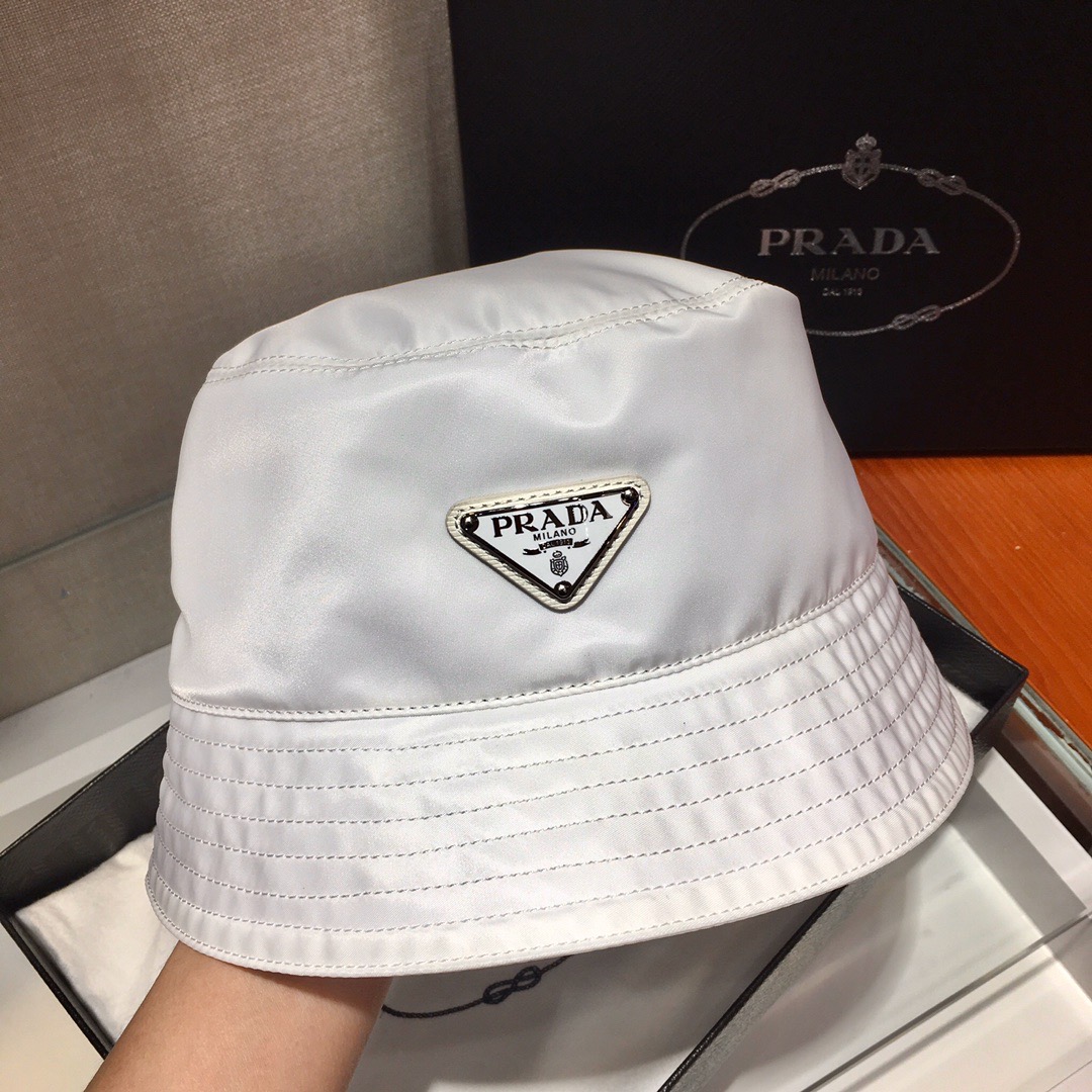 prada nylon bucket hat 2HC137