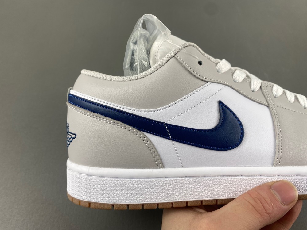 Air Jordan 1 Low White gray dark blue 553558-146
