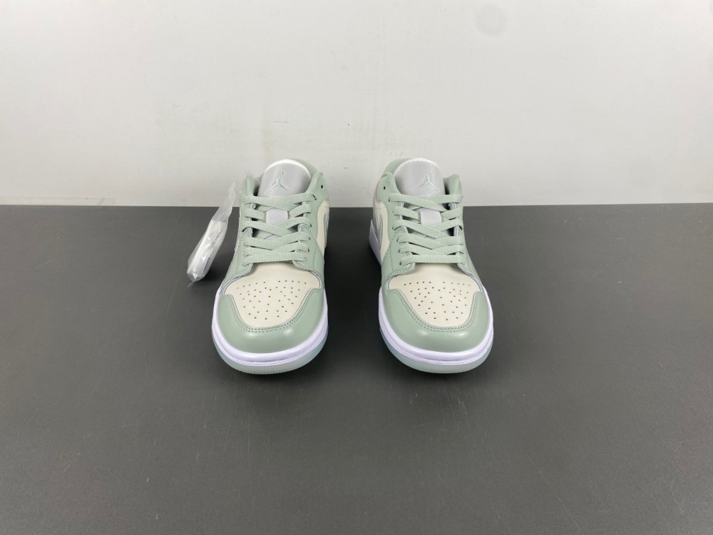 Air Jordan 1 Low green HF4078-100
