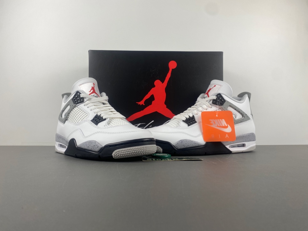 Air Jordan 4 “White Cement”(2025)FV5029-100