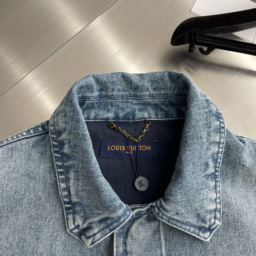 LsVttn shirt shorts Set