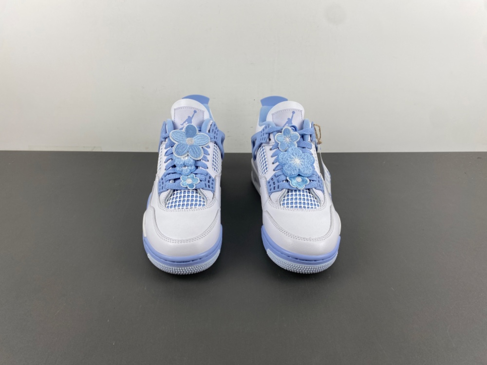 Air Jordan 4 “Forget Me Not” HV0823-100