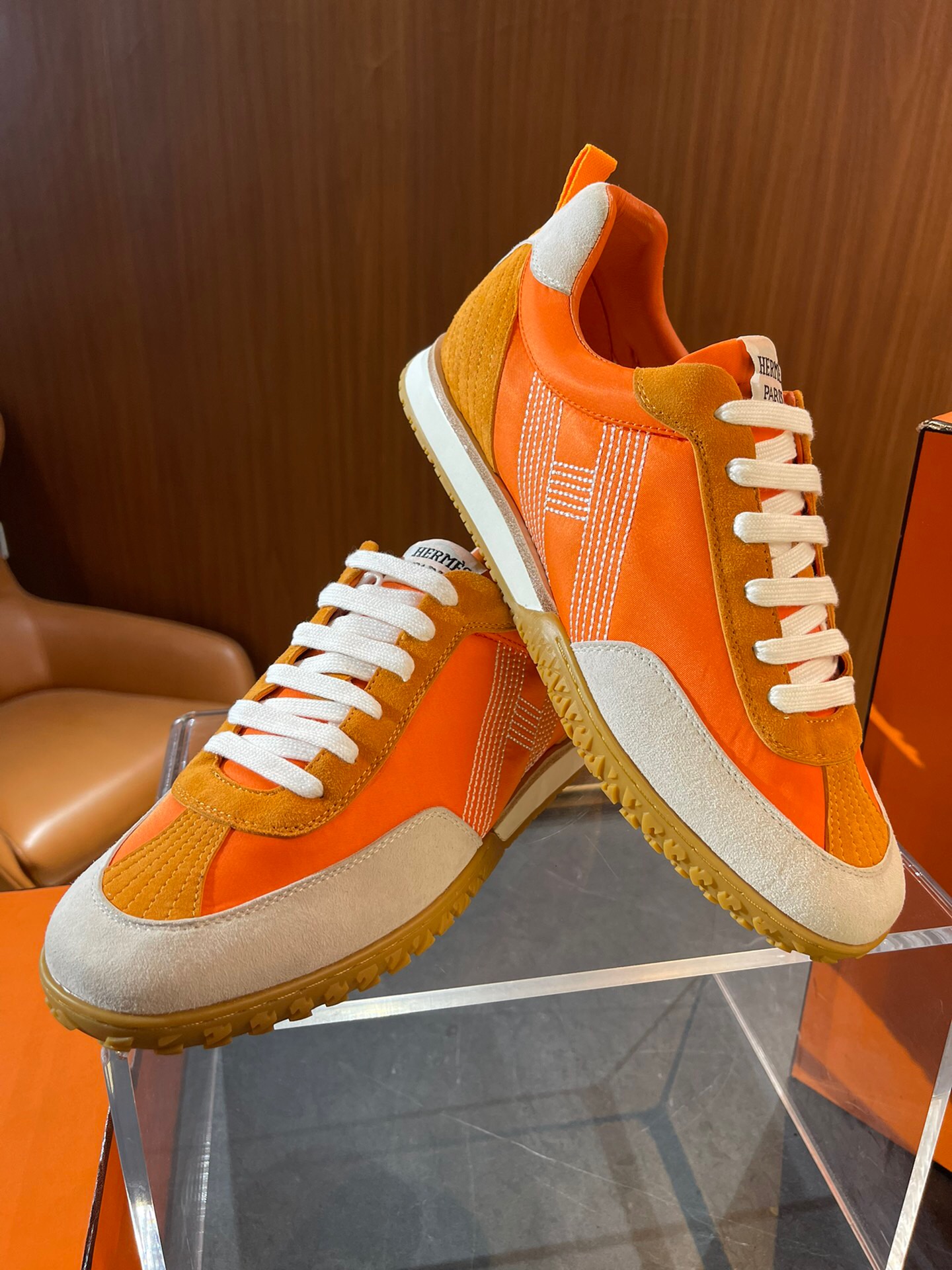 Hermes Sneaker