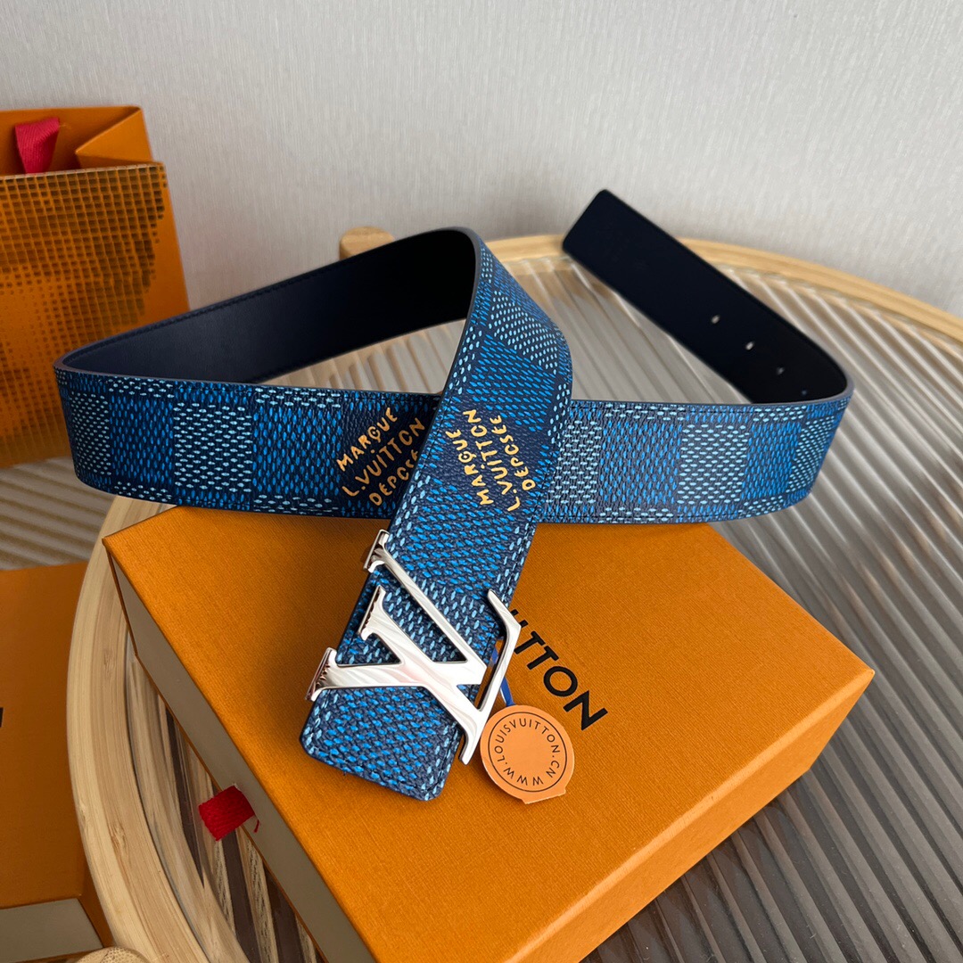 LV Initiales 40mm Reversible Belt M8645U