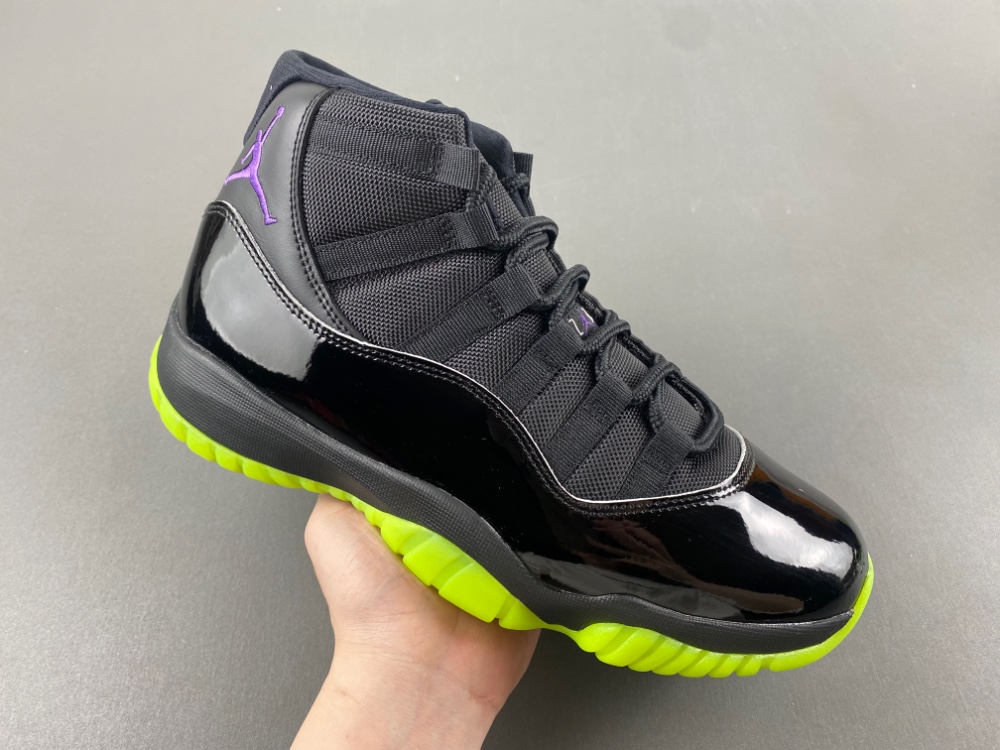 Air Jordan 11 Black fluorescent green CT8012-003