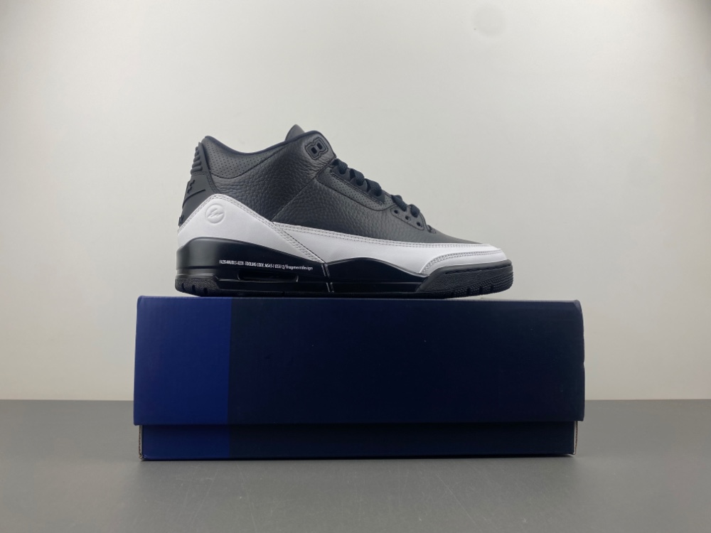 Air Jordan 3 AJ3 Fragment Design DA3595-100