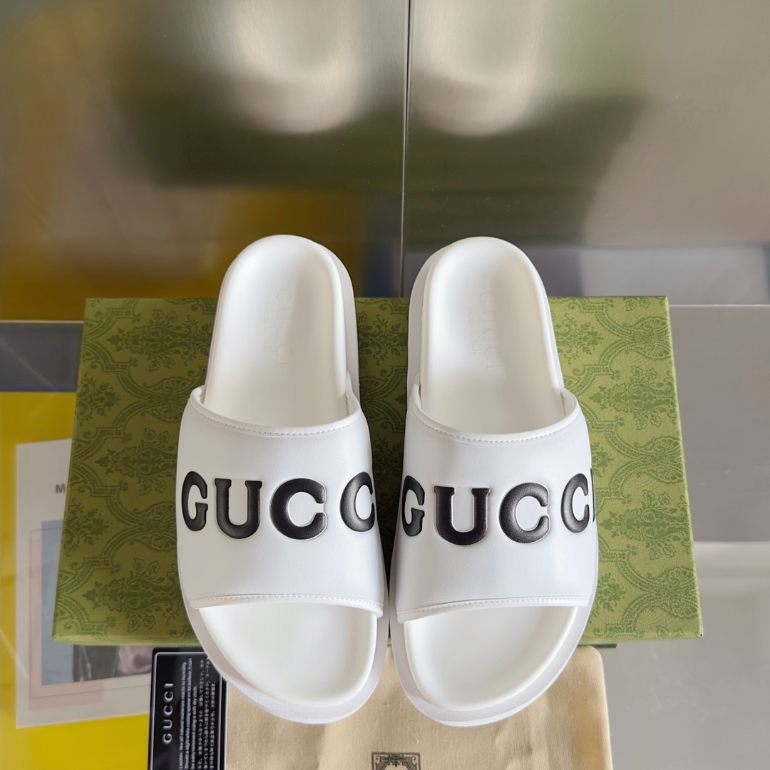 Guccii1 slide sandal HMSS083