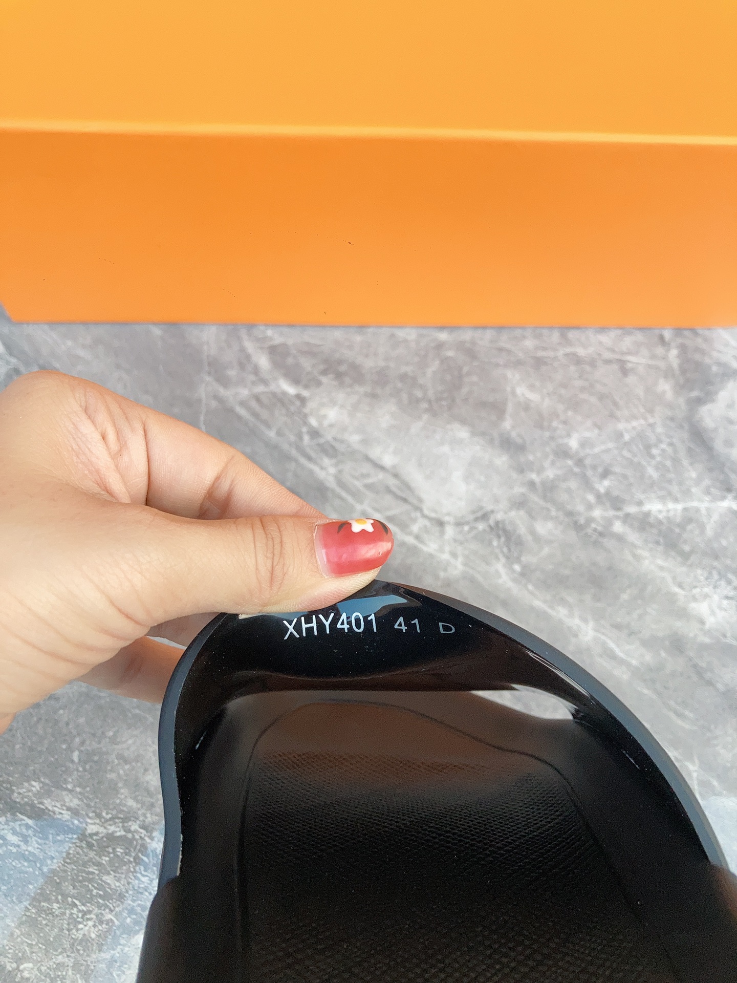 LsVttn sandals slides HMSS045