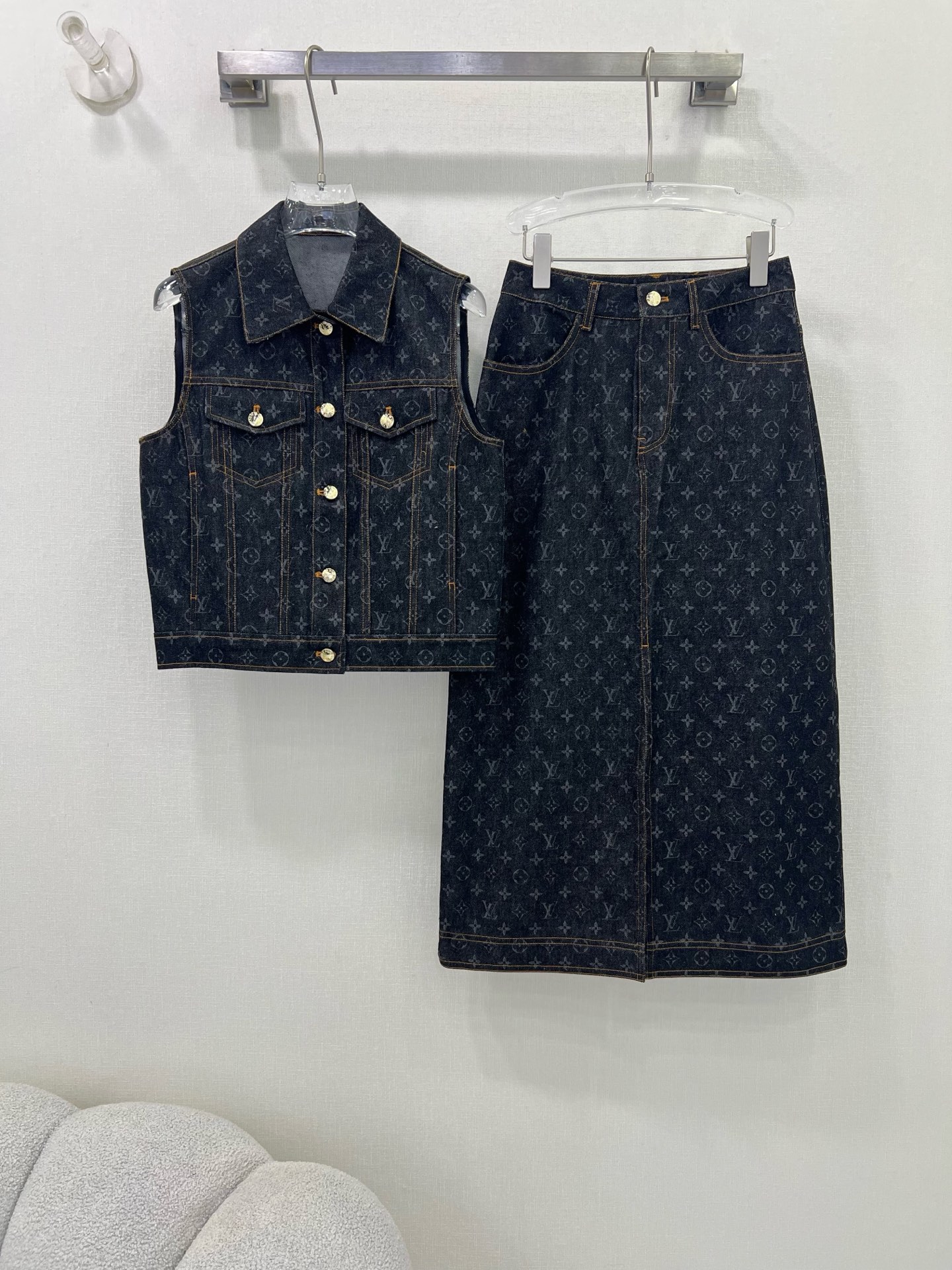 LV Clothes Women