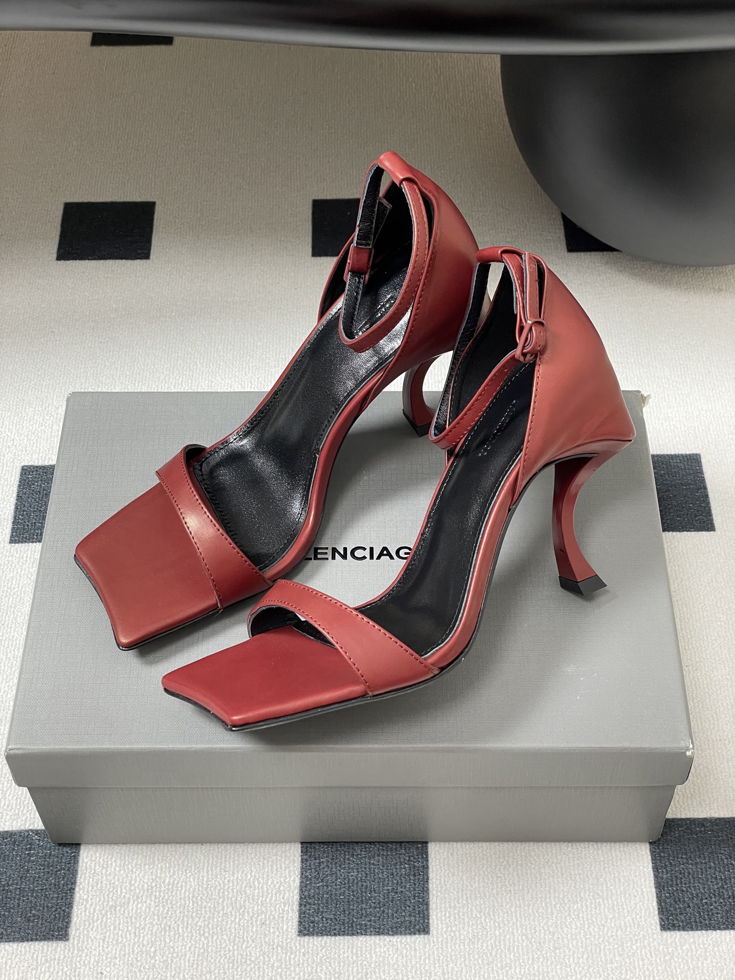 Balenciaga High heel Shoes 35123119
