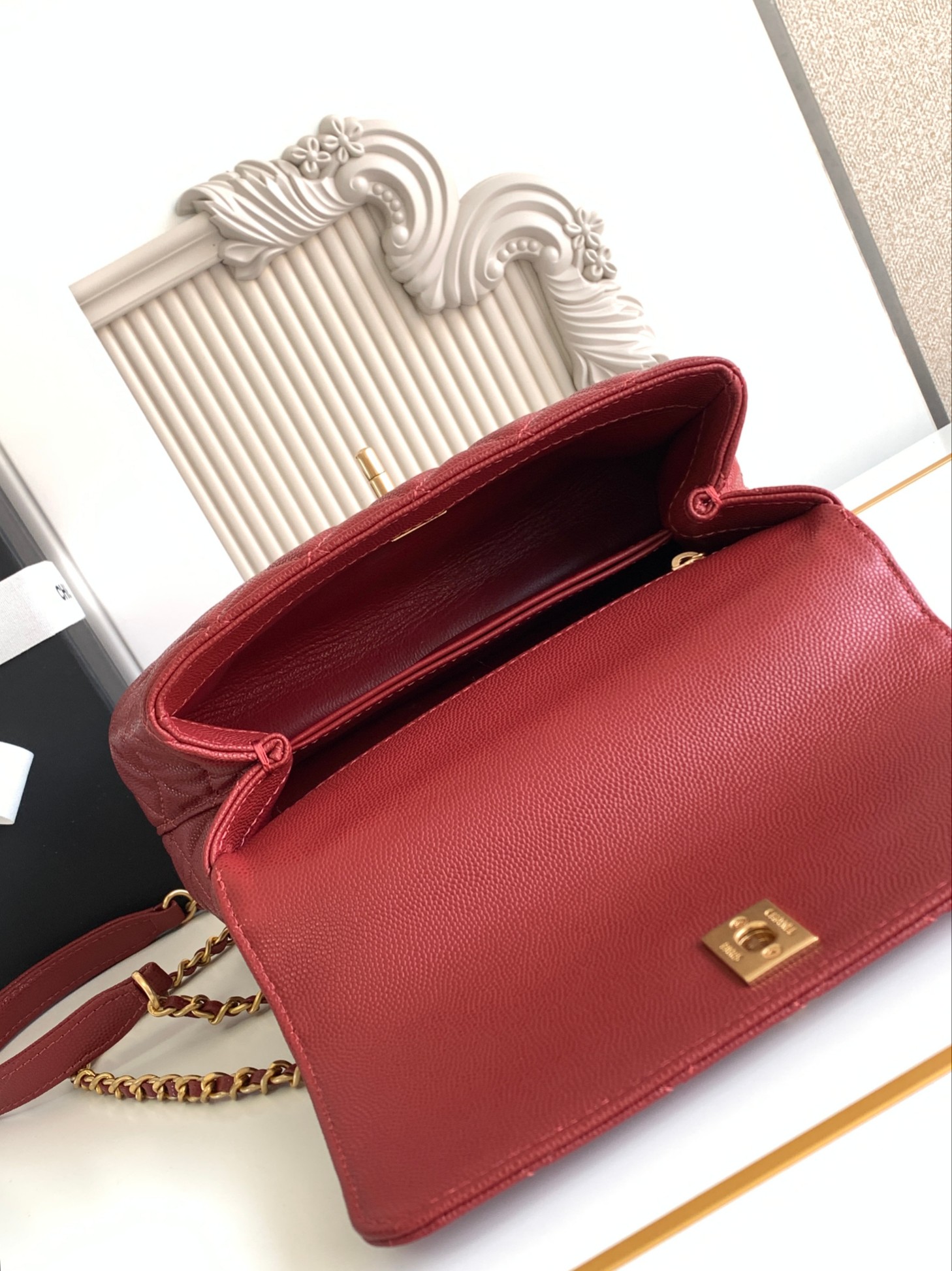 Channel red bag size 23cm