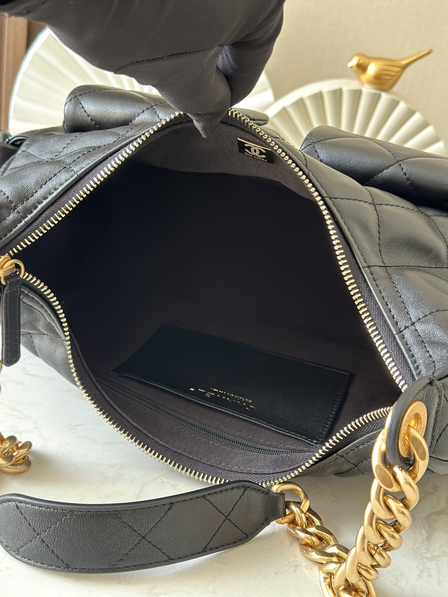 Channel black bag 92123246 27x35x18cm