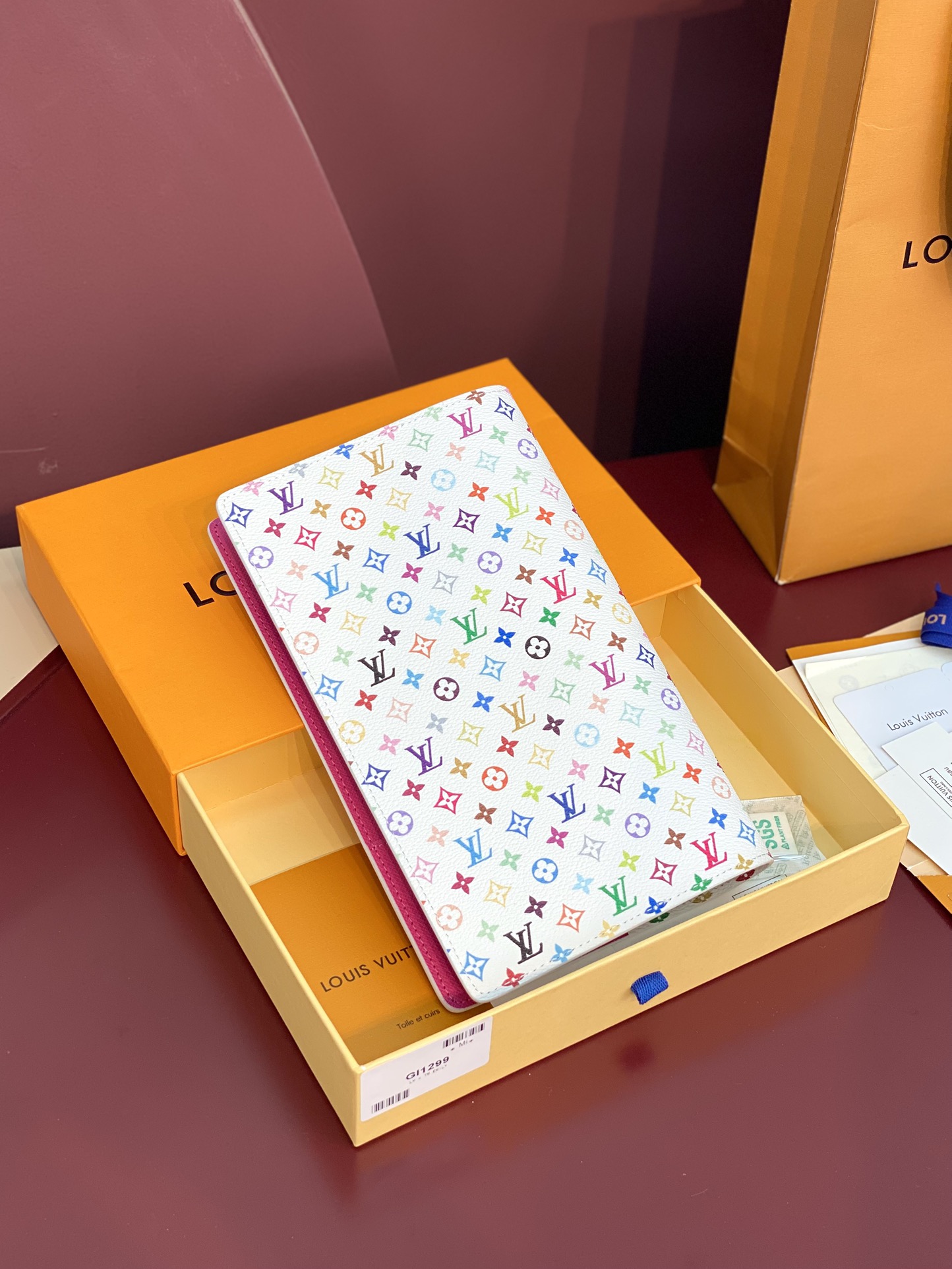 L0UlS VUlTT0N wallet GI1299