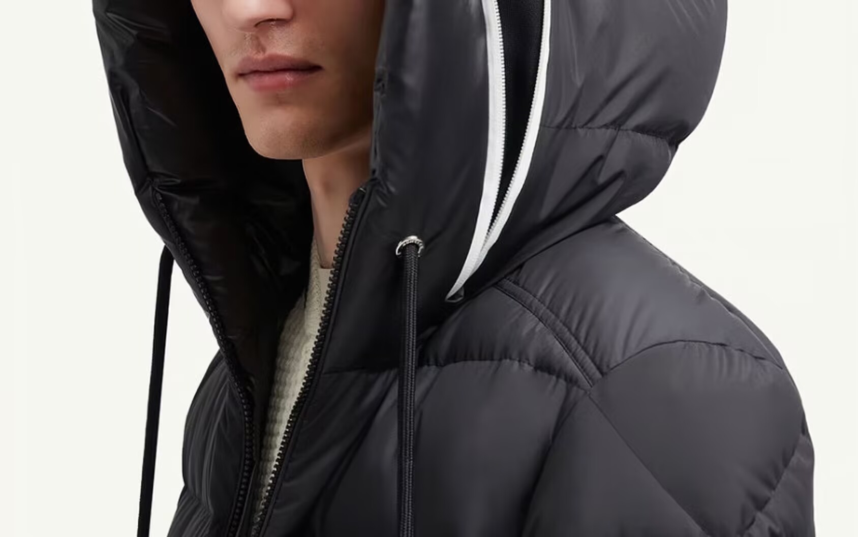 Moncler Cardere Hooded Short Down Jacket