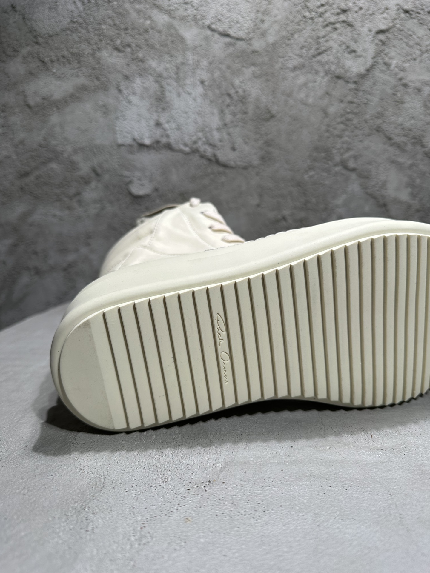 Rick Owens white sneakers 02