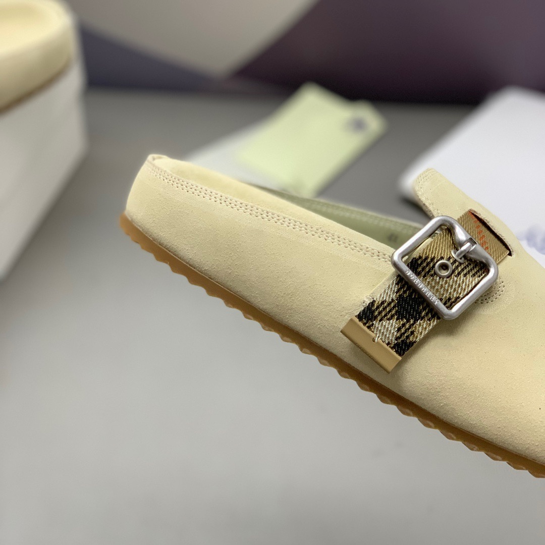 Burberry Urchin Clogs Bake  8113302