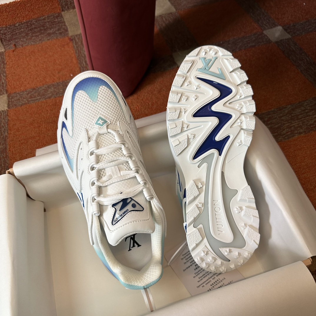 LV sneaker 2025011003