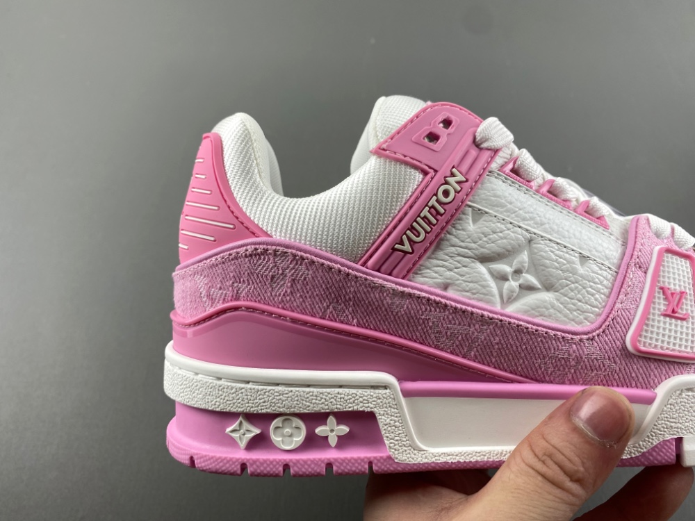 Louis Vuitton LV trainer pink