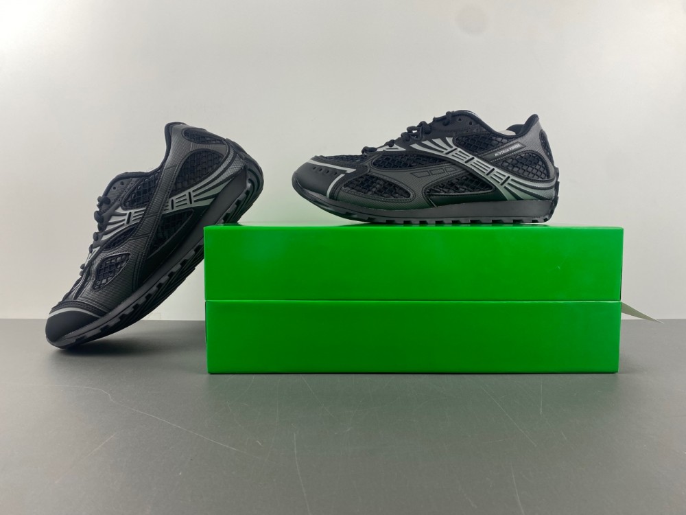 Bottega Veneta Orbit all black 741357 V2X40 1000