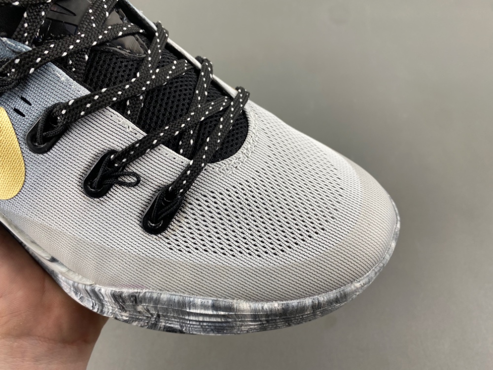 Nike Kobe 9 Protro EM “Gigi” FZ7333-002