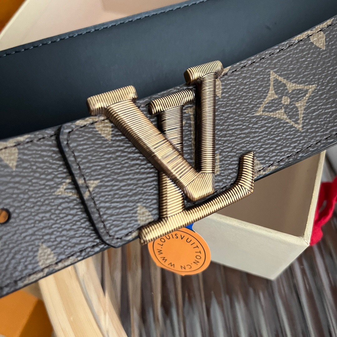 LV Stitch 40mm Reversible Belt M8582U