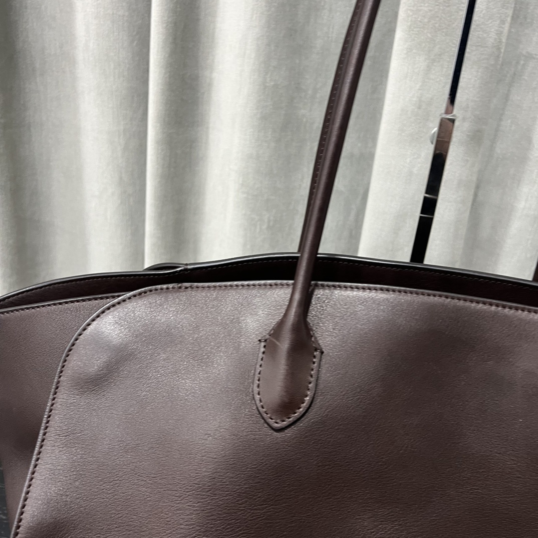 The row Marlo 17 43*30.5*16cm