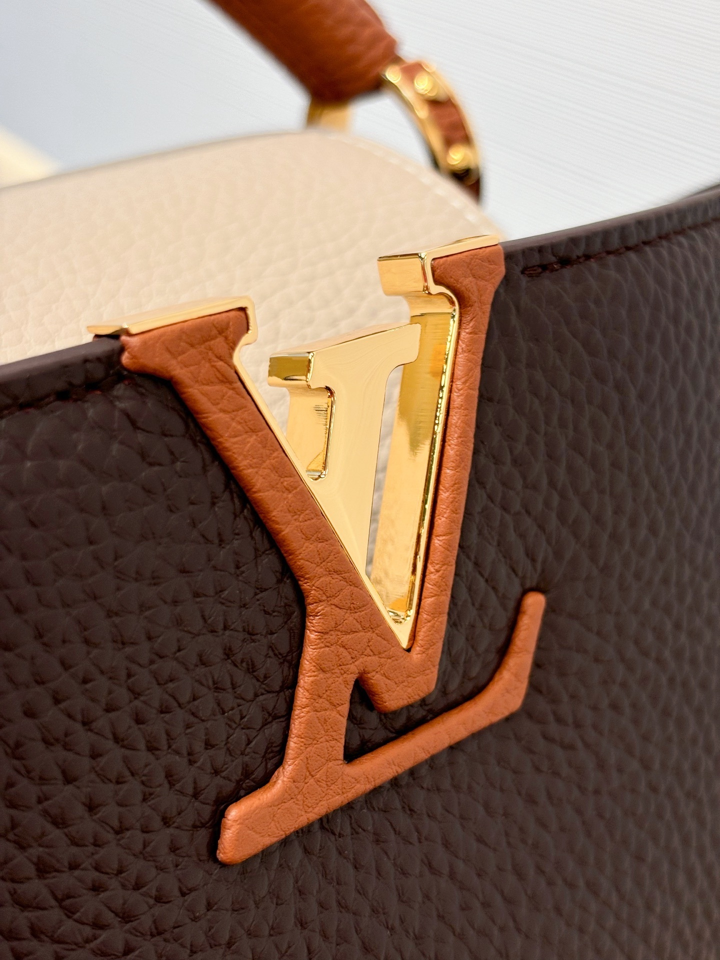 LV Capucines bag 31.5*20*11CM