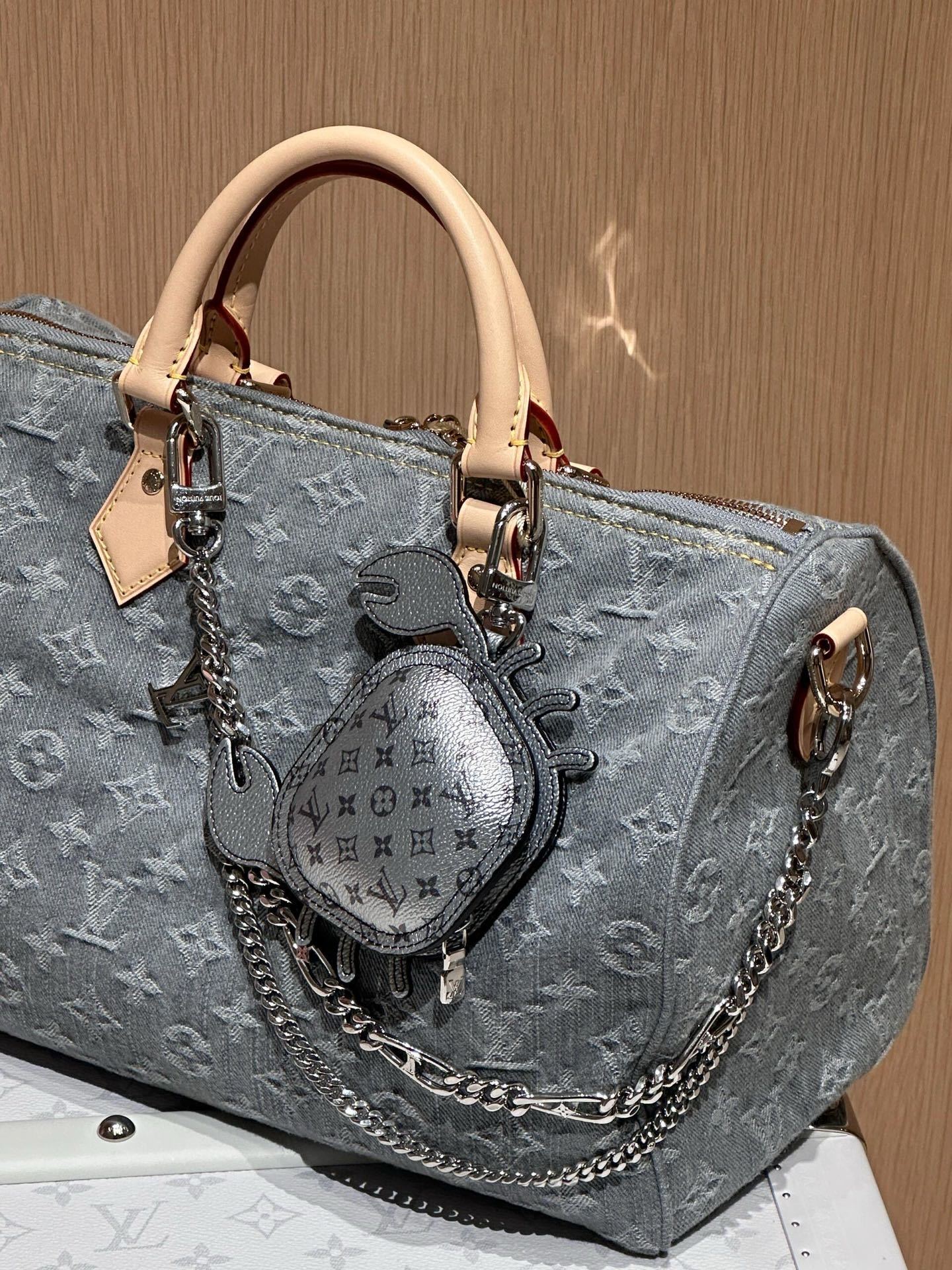 LV Crossbody bag