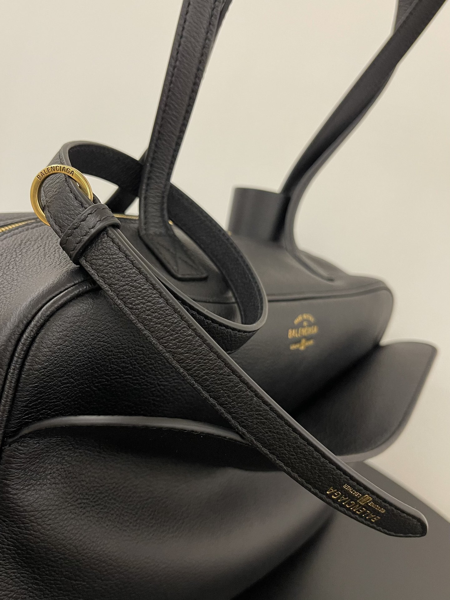 Balenciaga Carrie 35.8*18.7*16.5cm