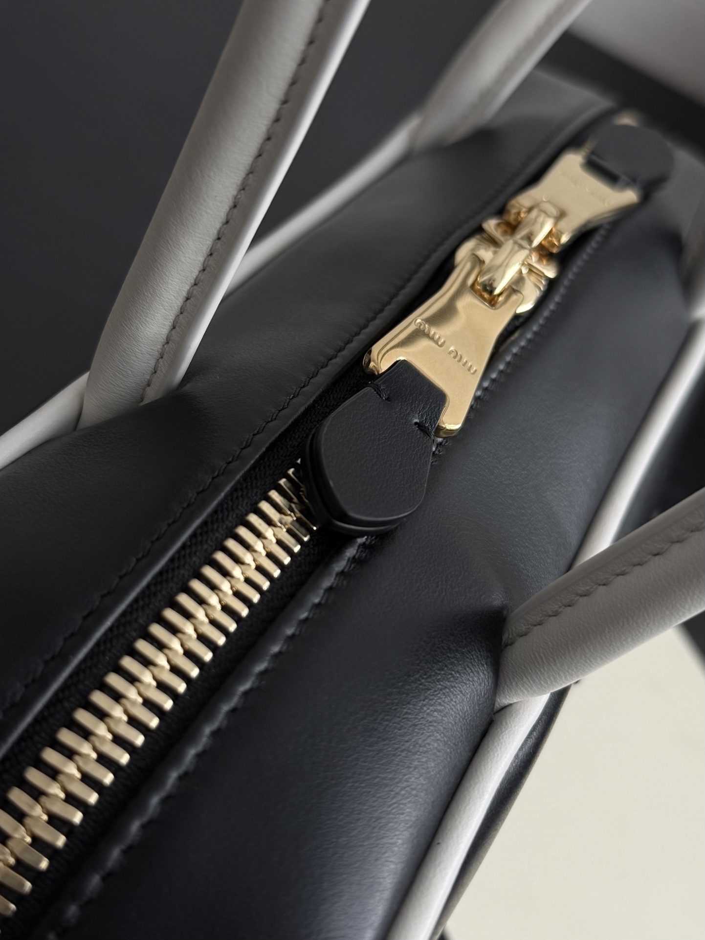 Miumiu tote bag 28*11.5*8CM