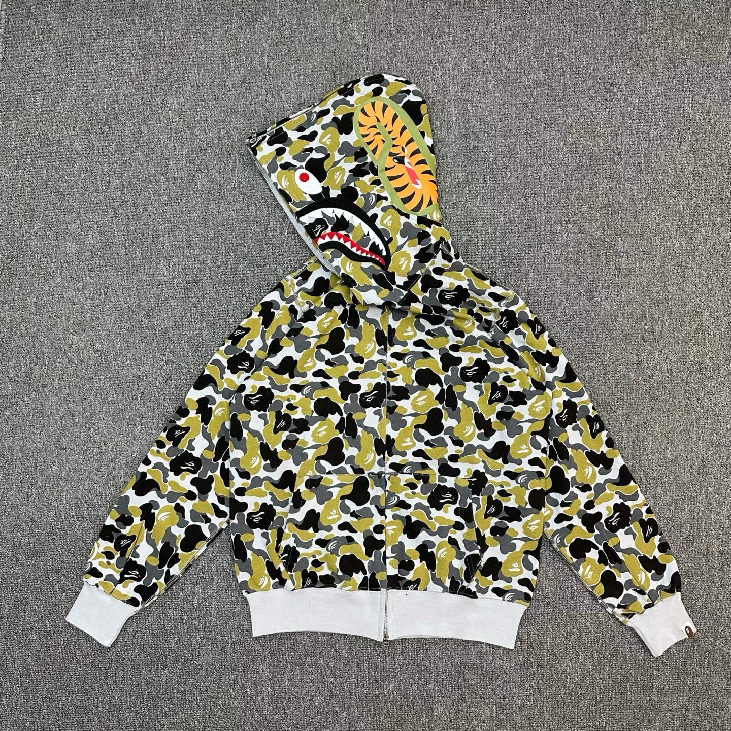 Bape Hoodie 07