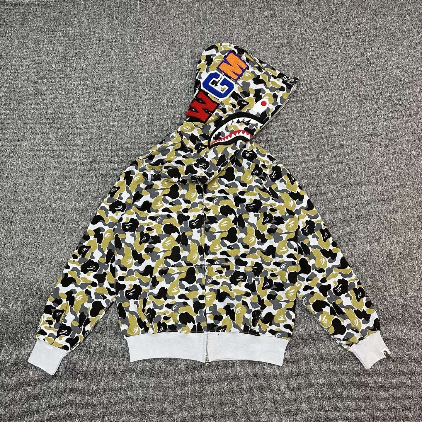 Bape Hoodie 07