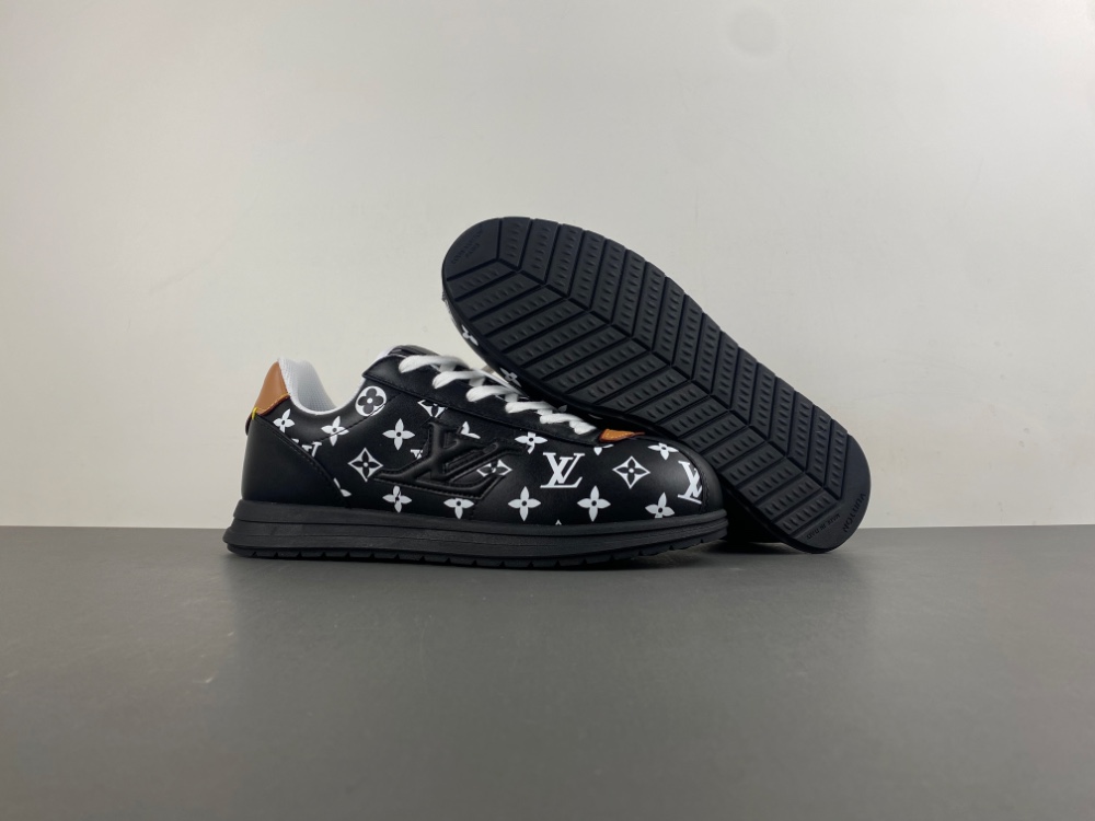 Louis Vuitton LV Nigo FW25 Buttersoft black and white