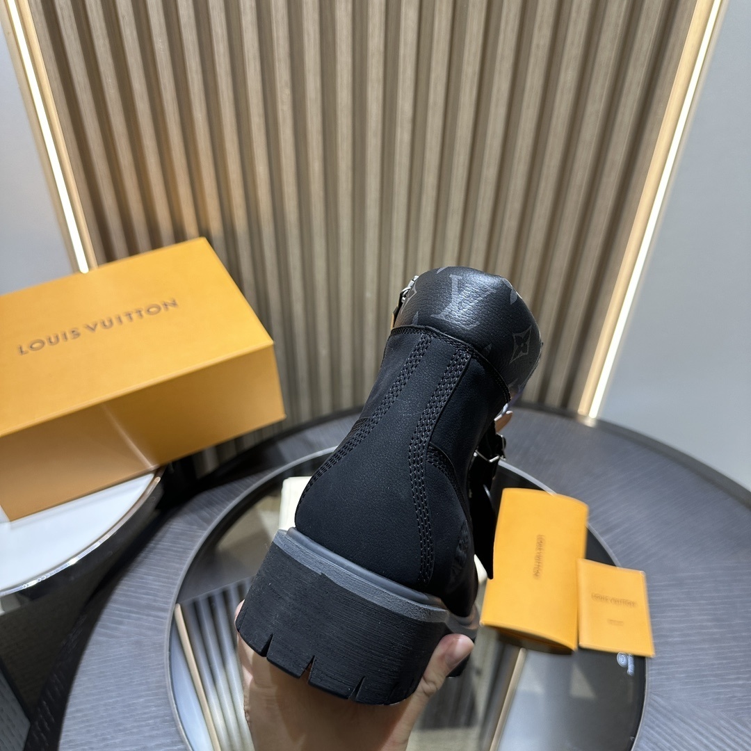 LV boots 05