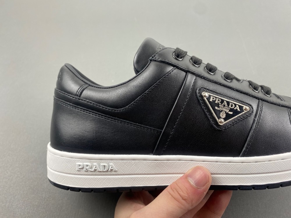 Prada sneaker black