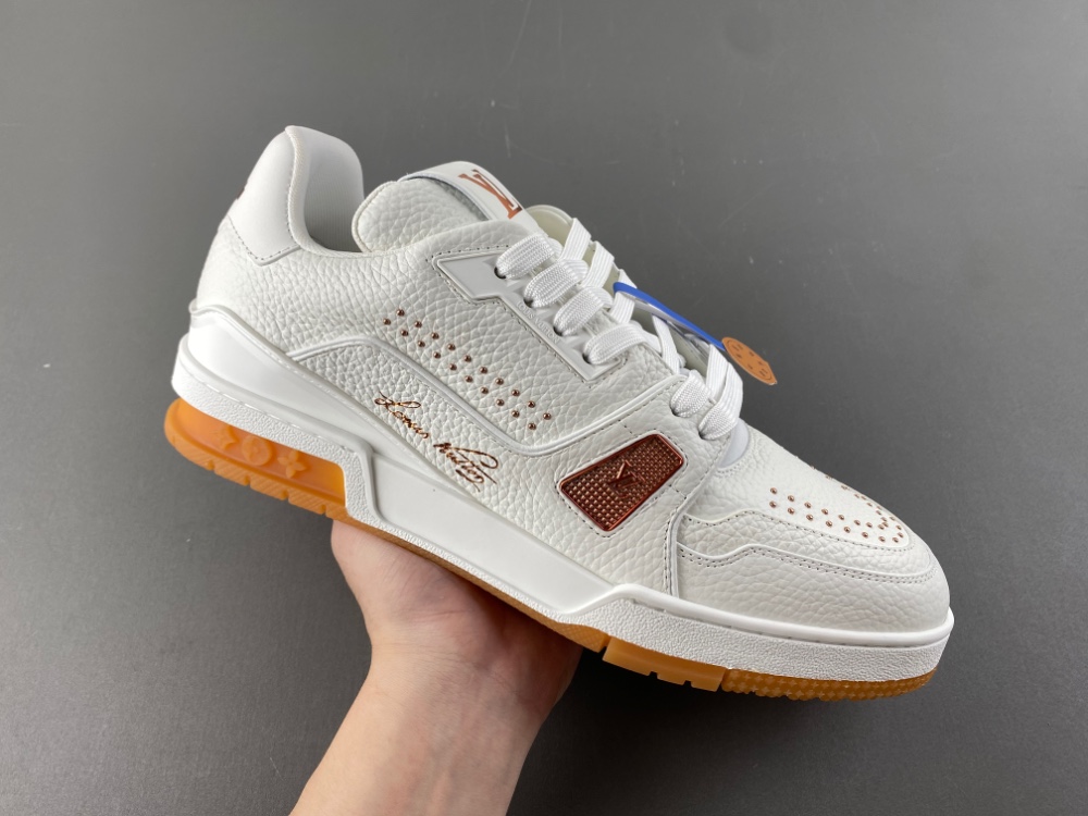 Louis Vuitton LV trainer sneaker 07